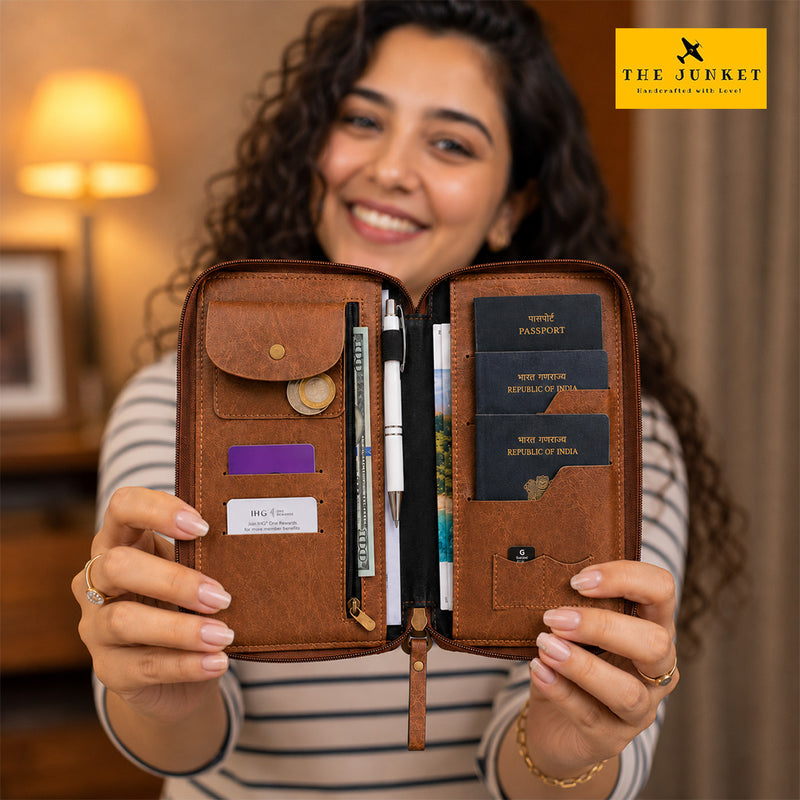 Black Zipper Travel Folder (Holds upto 3 Passports)