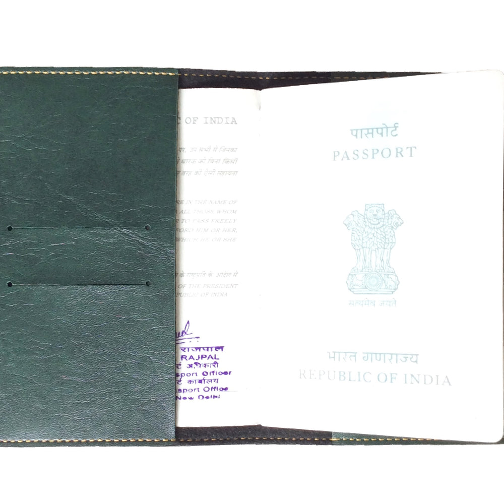 
                  
                    Forest Green Leather Finish Passport Cover - The Junket
                  
                